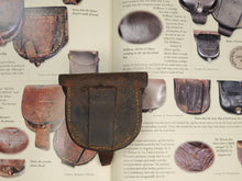 CONFEDERATE PERCUSSION CAP BOX WITH SINGLE LOOP