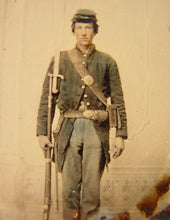 FEDERAL INFANTRY U.S. BELT RIG WITH WATERTWON ARSENAL PERCUSSION CAP BOX AND .58 CAL SPRINGFIELD BAYONET WITH SCABBARD